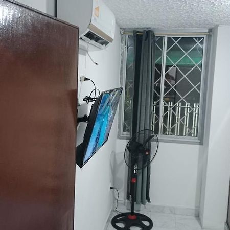 Aranjuez Apartment กูกูตา ภายนอก รูปภาพ